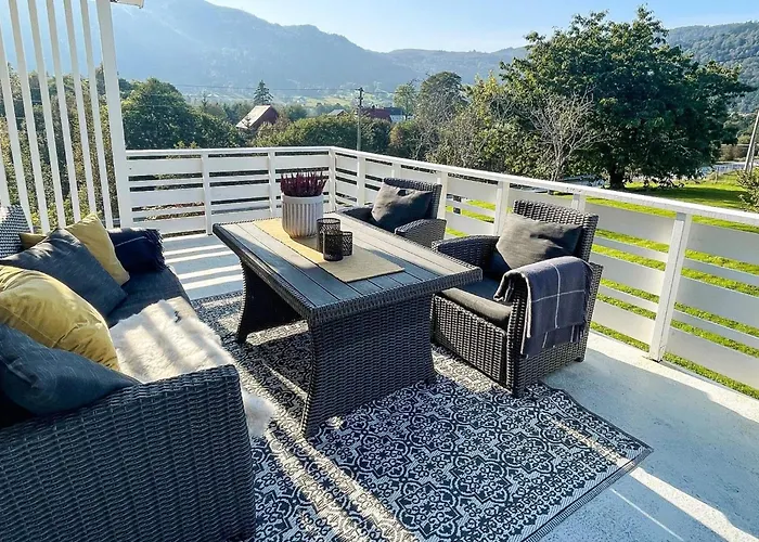 12 Person In Davik Feriehus