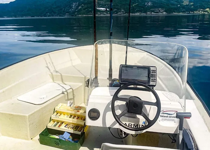 Feriehus 12 Person In Davik